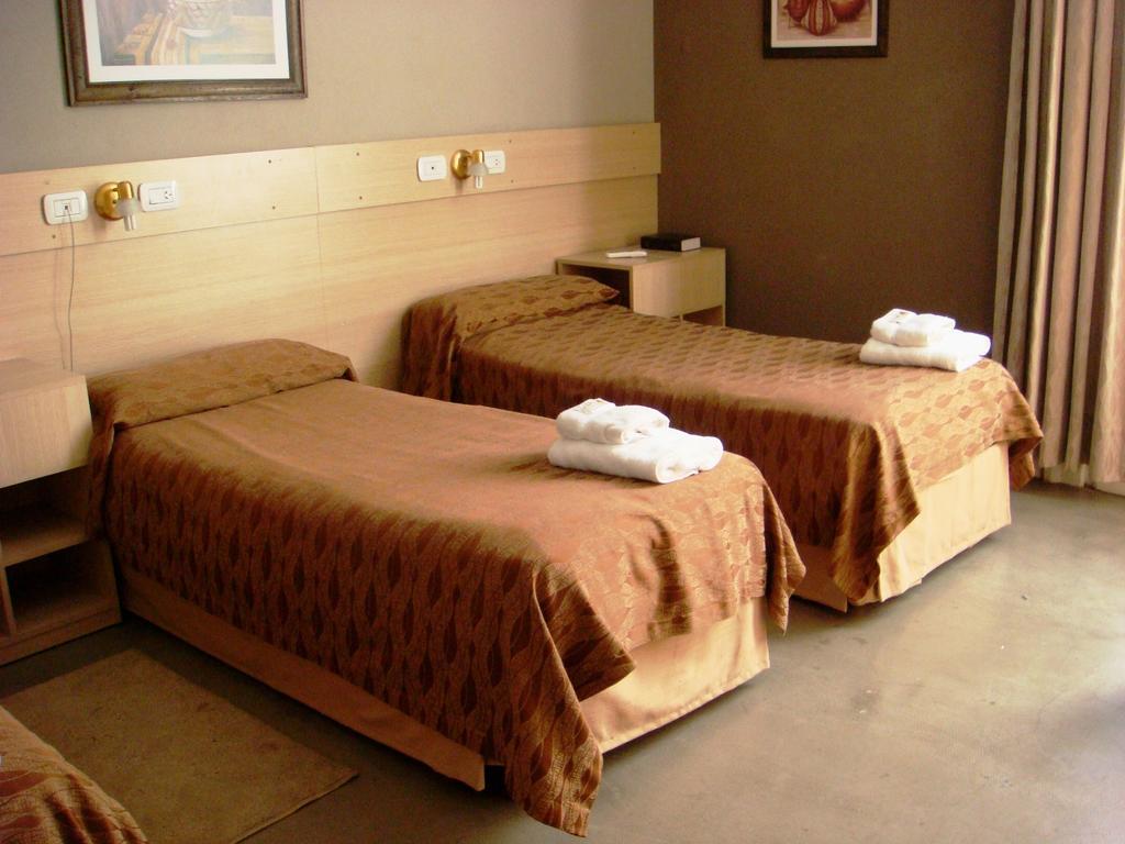 Hagoth Hostel Buenos Aires Ruang foto