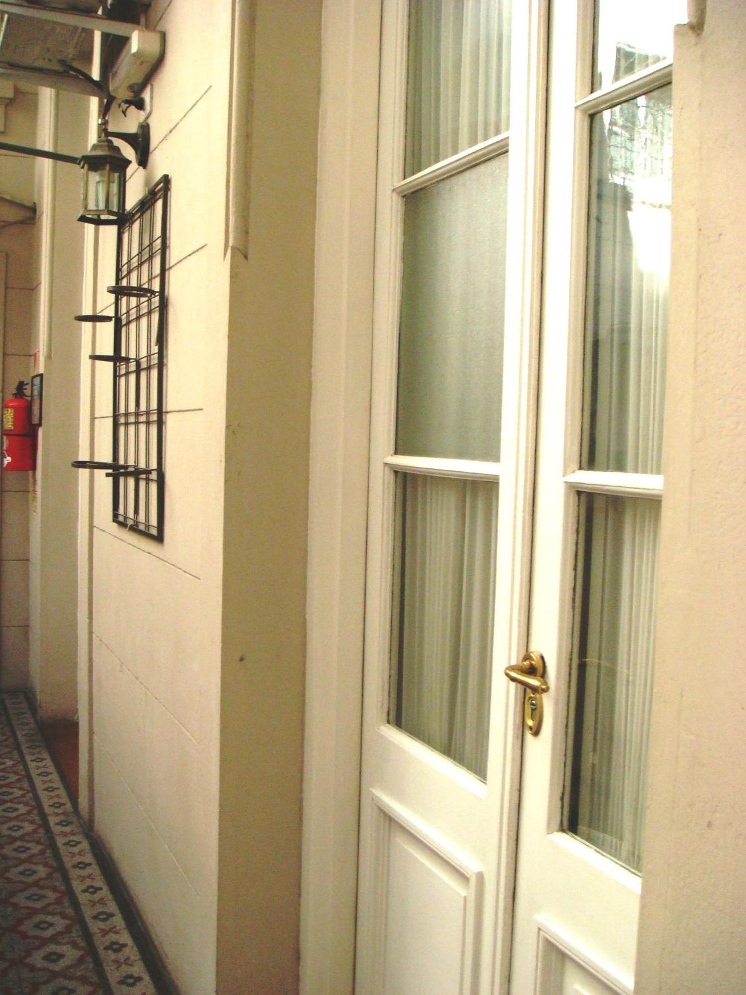Hagoth Hostel Buenos Aires Ruang foto